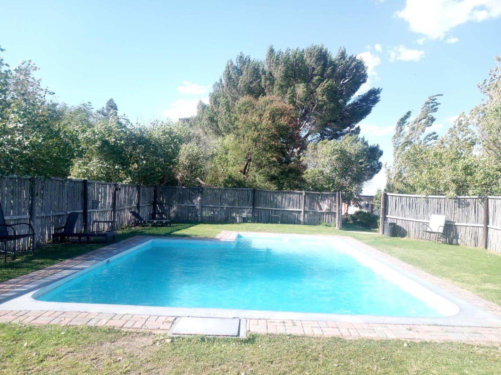 Wagon Wheel Country Lodge Beaufort West Exterior photo