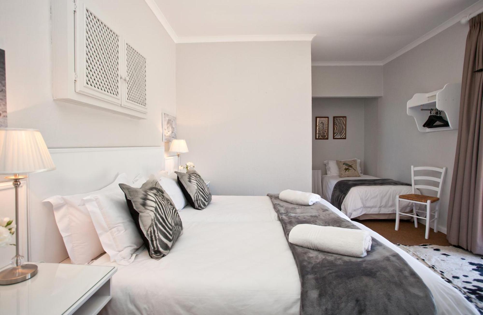 Wagon Wheel Country Lodge Beaufort West Room photo